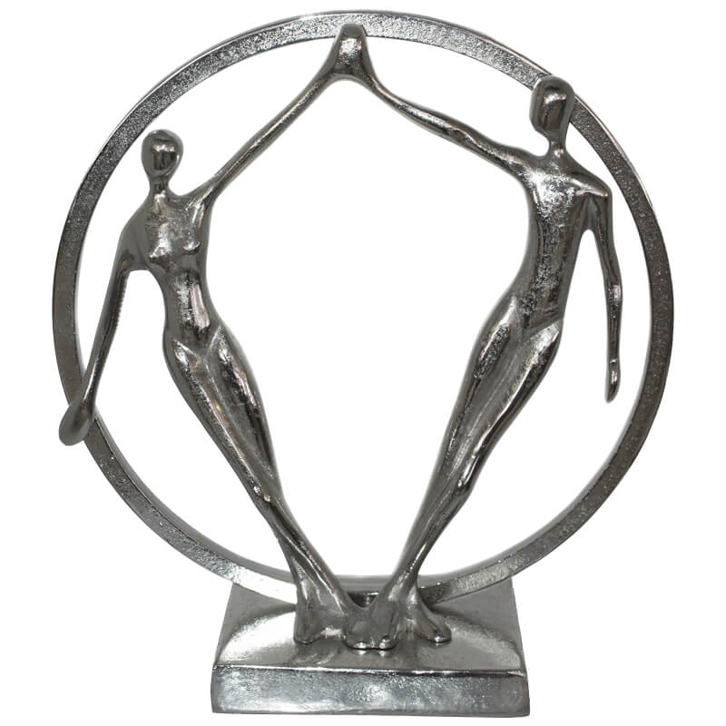 DANCING COUPLE IN RING