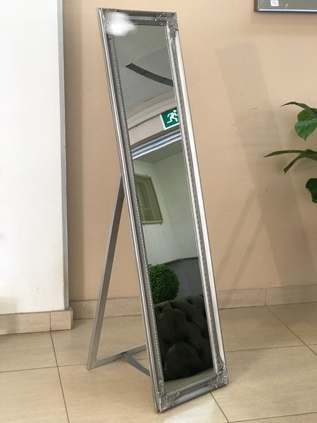 Velantia Vintage Mirror