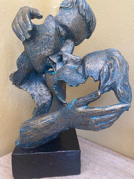 Gone Lovers Sculpture