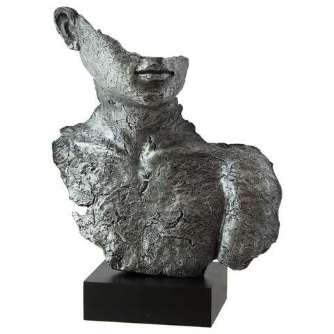 Sabelo Sculpture
